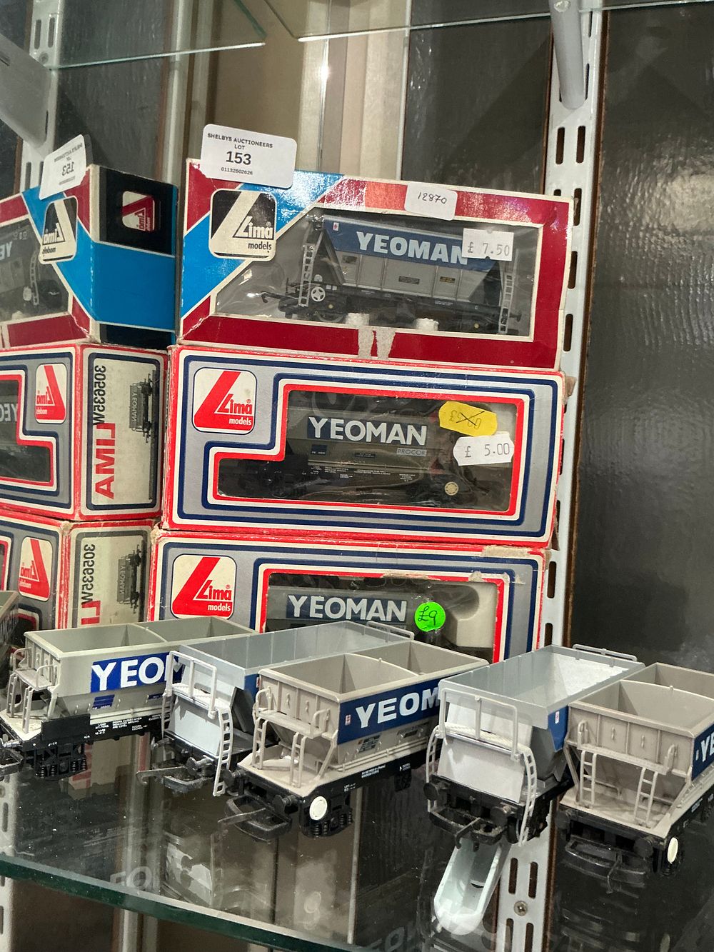 Lot 153: A Group of Lima Models OO Gauge Yeoman Bogie Hopper Wagons