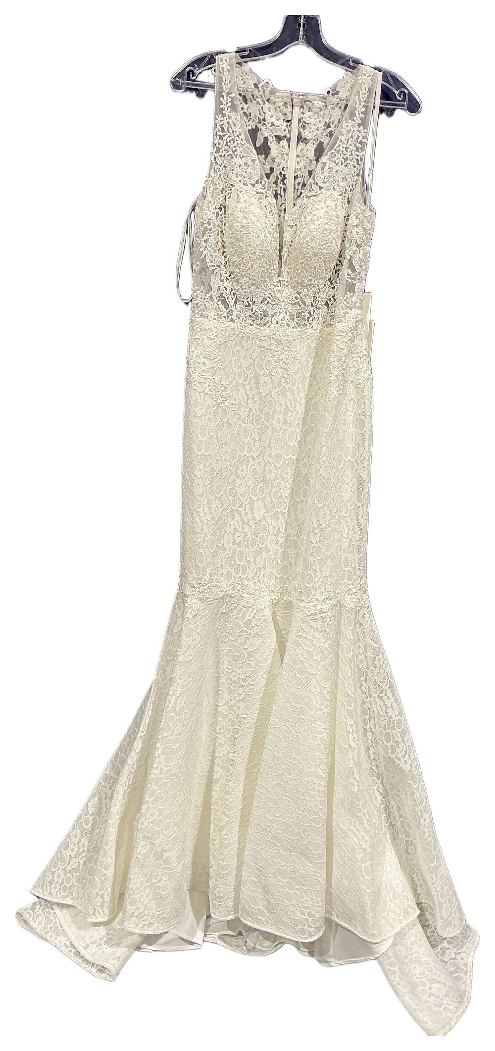 Lot 59: Mascara Ivory Floral Lace Mermaid Silhouette Bridal Gown with Illusion Bodice Size 16