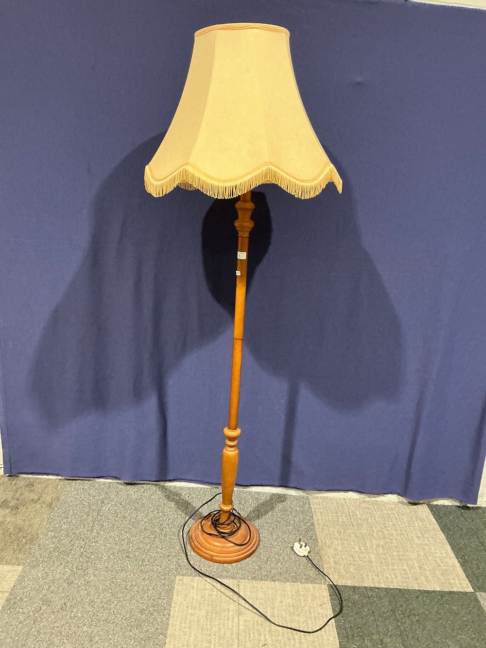 Lot 43: Turned Wood Standard Lamp with Scalloped Fringed Shade