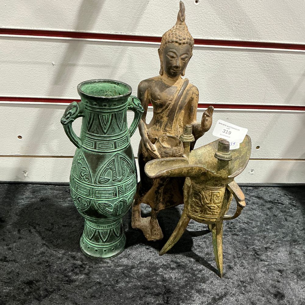 Lot 319: A trio of Chinese archaistic bronze-style vessels and a seated Buddha figure