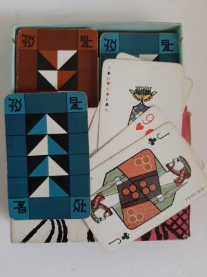 חפיסת קלפים ישנה בעיצוב האמן ז'אן דוד עבור חברת הטיסה אל על.