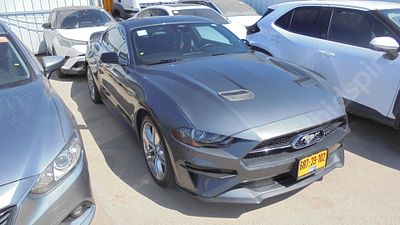 פורד מוסטנג מודל 2022. 35,458 ק"מ, יד נוכחית: שנייה, בעלות נוכחית: פרטי. תיבת הילוכים: אוטומטי 