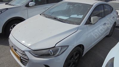 יונדאי אלנטרה מודל 2016. 160,443 ק"מ