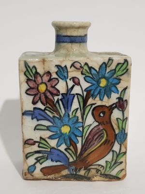 כד פרסי ציור יד . גלזורה מרשימה . ציפור ופרחים המאפיינים את האיסלם -ארמני 
מידה: 16.5 על 11 סמ