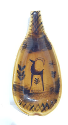 כלי מרשים תוצרת לפיד איילות 
מידה: 17 על 8 סמ