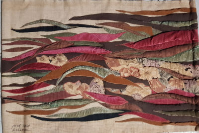 קולאז בד עבודת יד של האמנית אהובה שרמן. פגמים קלים . 
מידה: 71 על 49 סמ