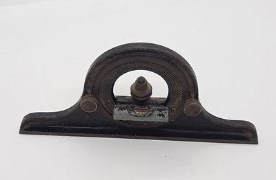 פלס ישן מברזל מתכת. פריט ישן . וינטאג אמיתי. 
מידה: 17.5 על 8 סמ