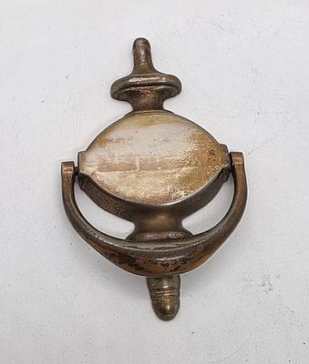 נוקש דלת ישן מתכת כבדה סגנון קלאסי 
מידה; 17.5 על 10 סמ