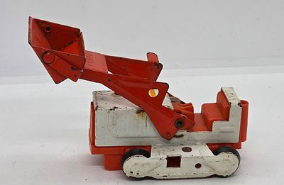 TONKA טרקטור עם כף מכונית צעצוע שילוב של מתכת ופלסטיק חתום טונקה 
מידת 