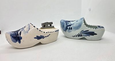 לוט של 2 פריטים, נעליים הולנדיות תוצרת דלפט. ציור יד . מצת לא הבדקה תקינות. ומאפרה בצורת קבקב 