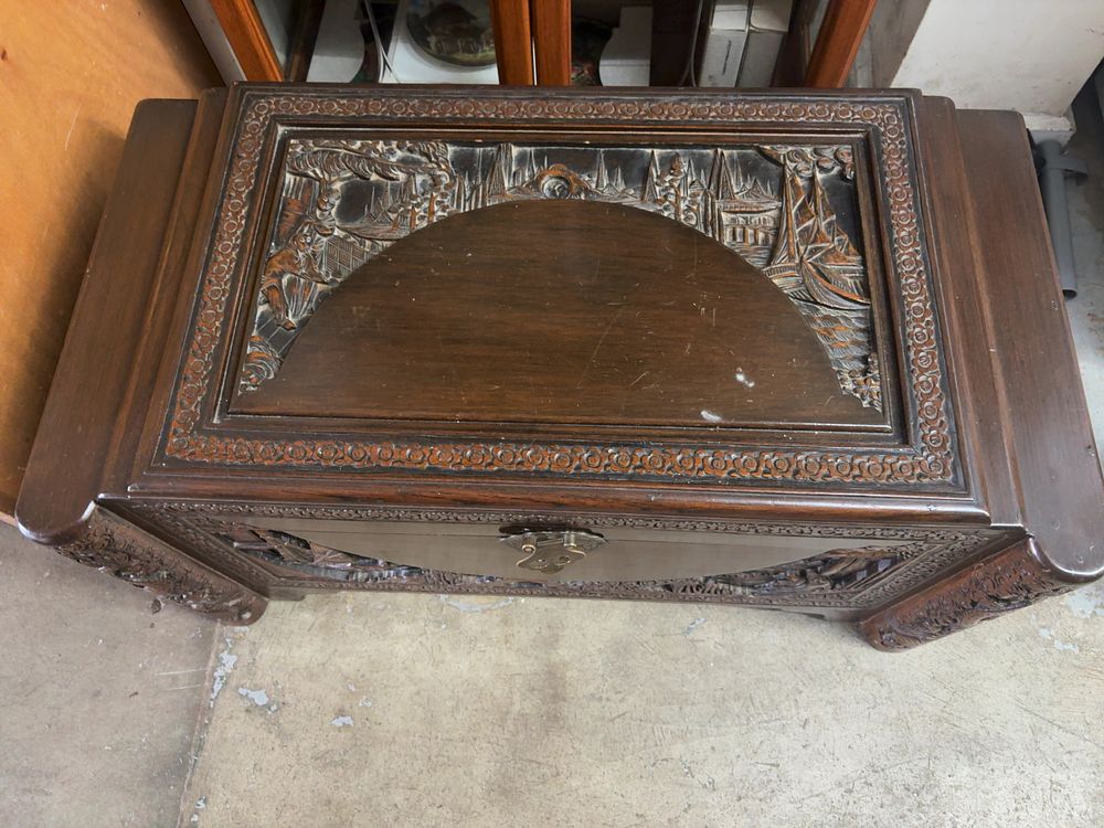 Timed auction of unsold lots