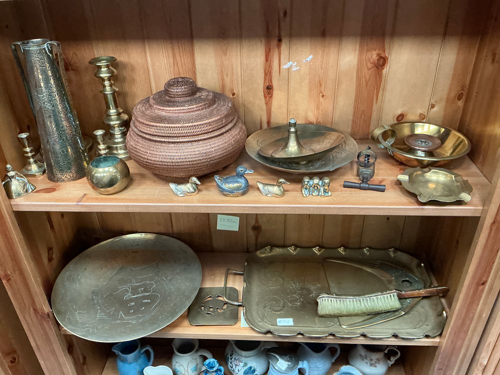 Lot 175: A Collection of Vintage Decorative Brassware, Basketry, and...