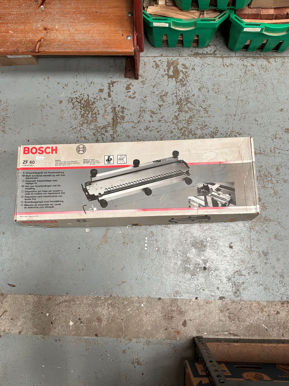 Lot 241: Bosch ZF 60 Multifunctional Dovetail Jig in Original...