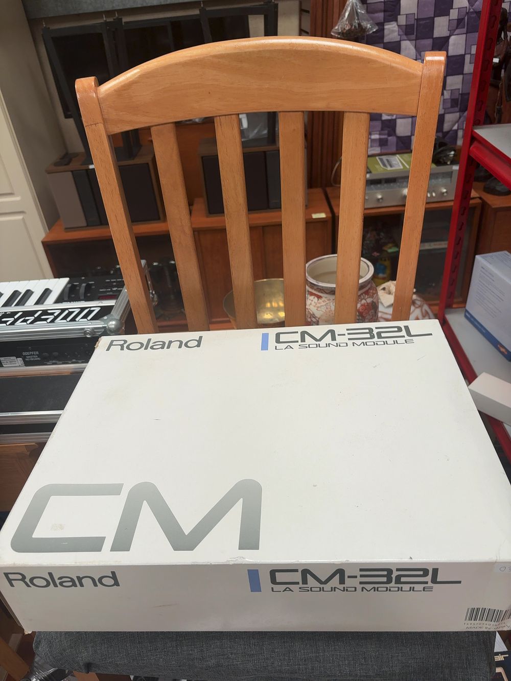 Lot 376: Roland CM-32L LA Sound Module in Original Retail...