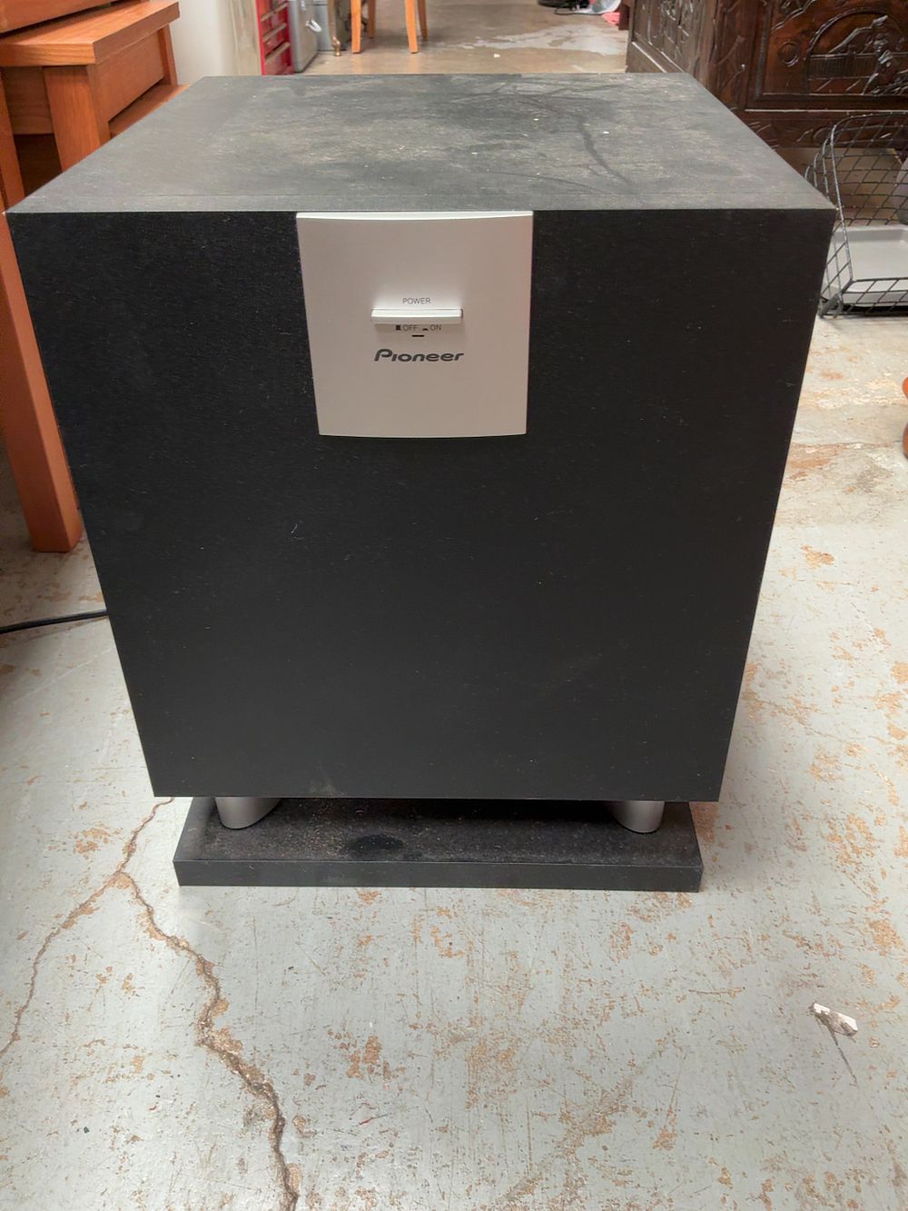 Lot 413: Pioneer S-W90S Active Powered Subwoofer