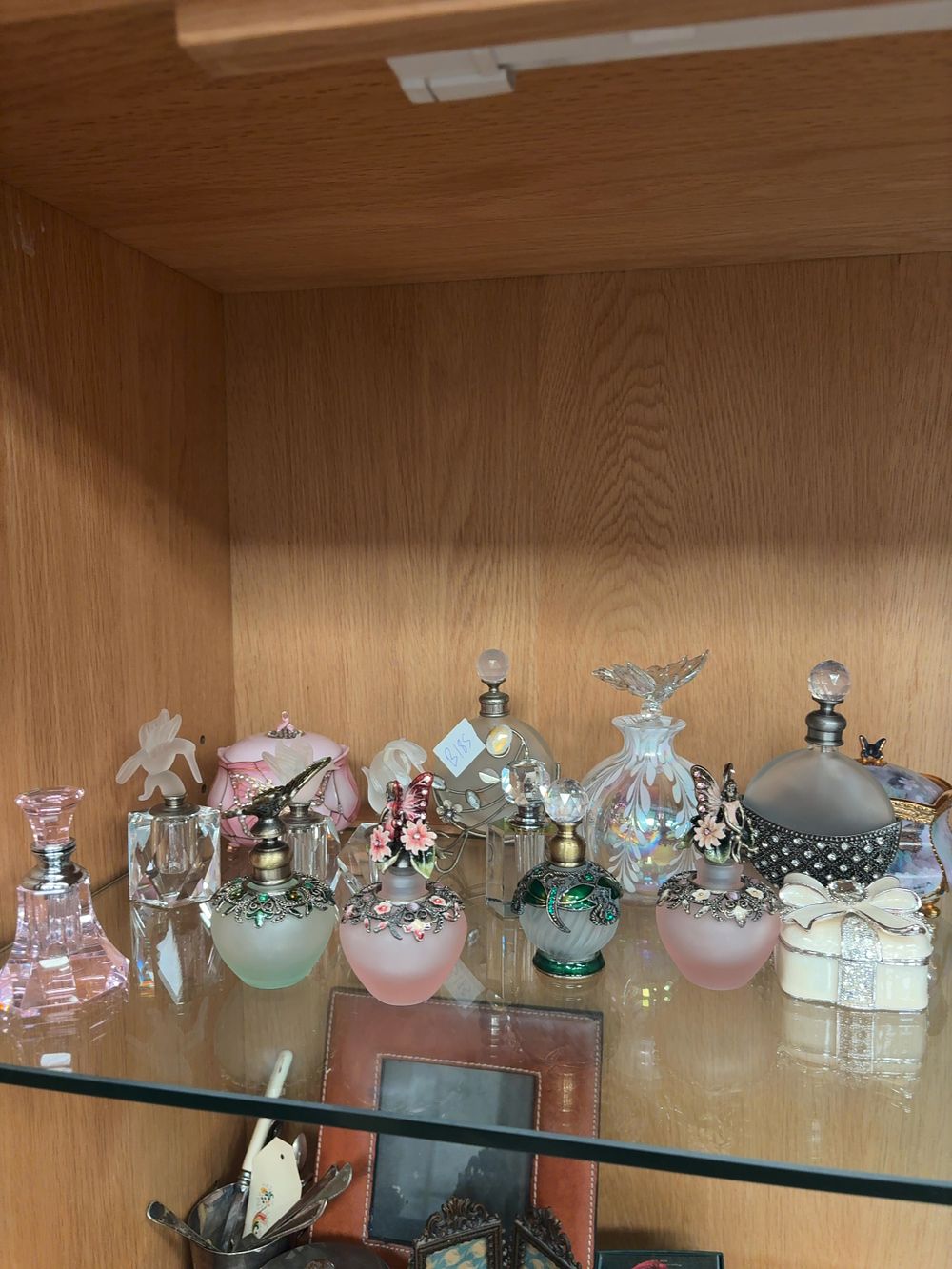 Lot 485: A Collection of Decorative Glass Perfume Bottles and...