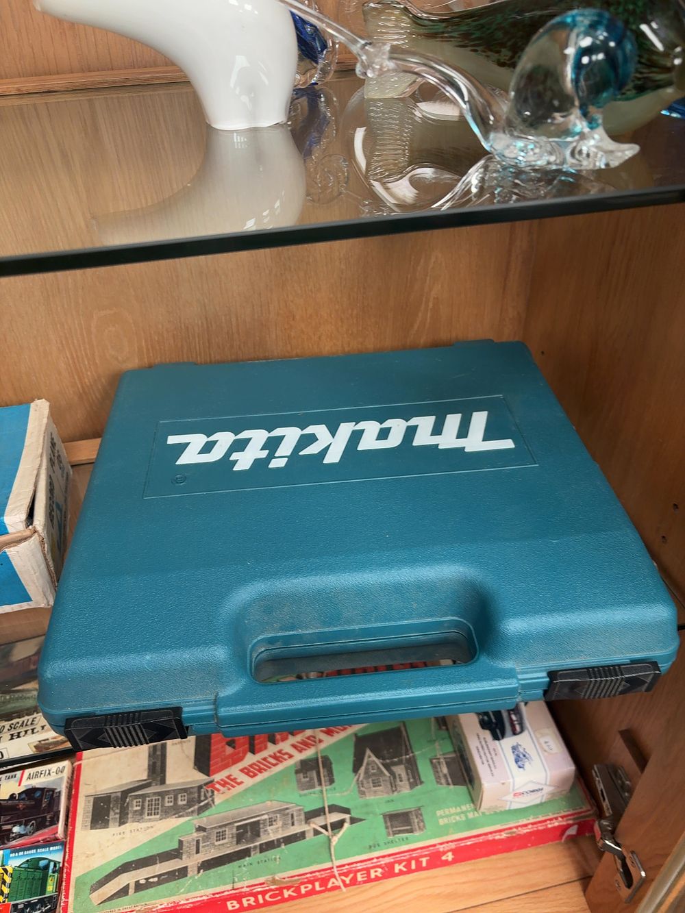 Lot 487: A Makita Corded Top-Handle Jigsaw with Carrying Case...