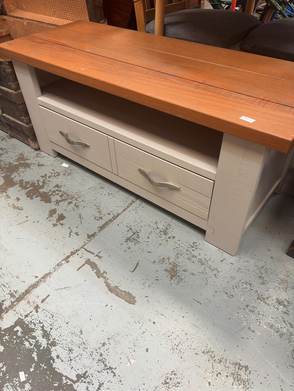 Lot 350: A Contemporary Painted and Pine Two-Drawer TV Unit