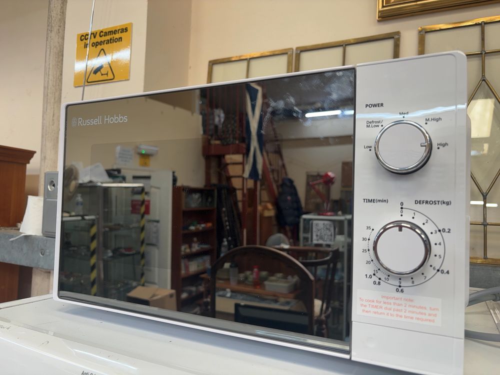Lot 464: A Russell Hobbs 800W Manual Microwave with Mirrored Door