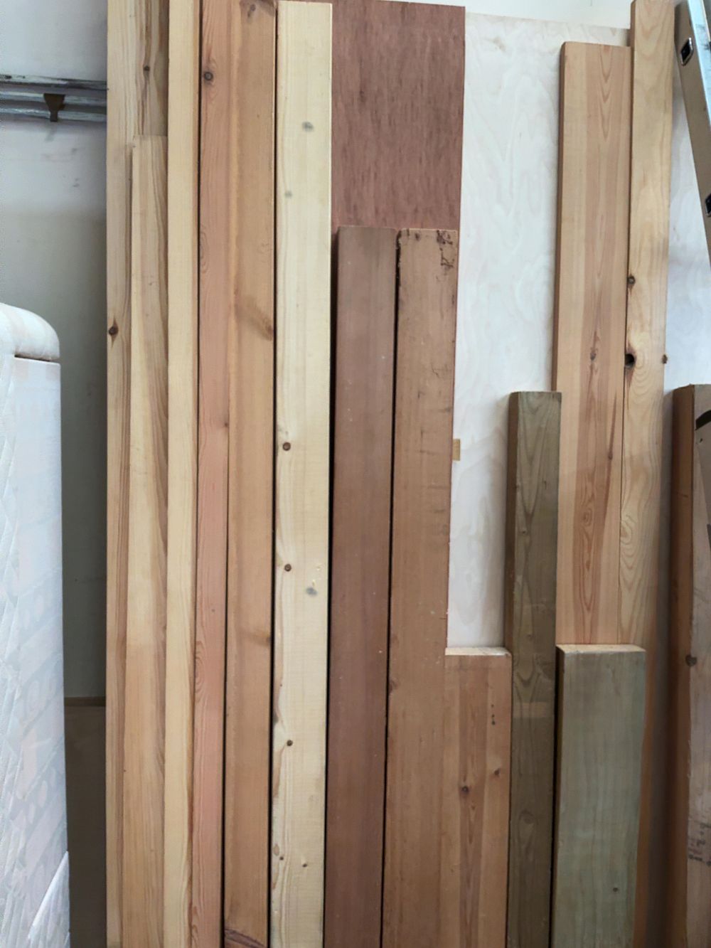 Lot 395: A Collection of Assorted Timber and Plywood Sheet Materials