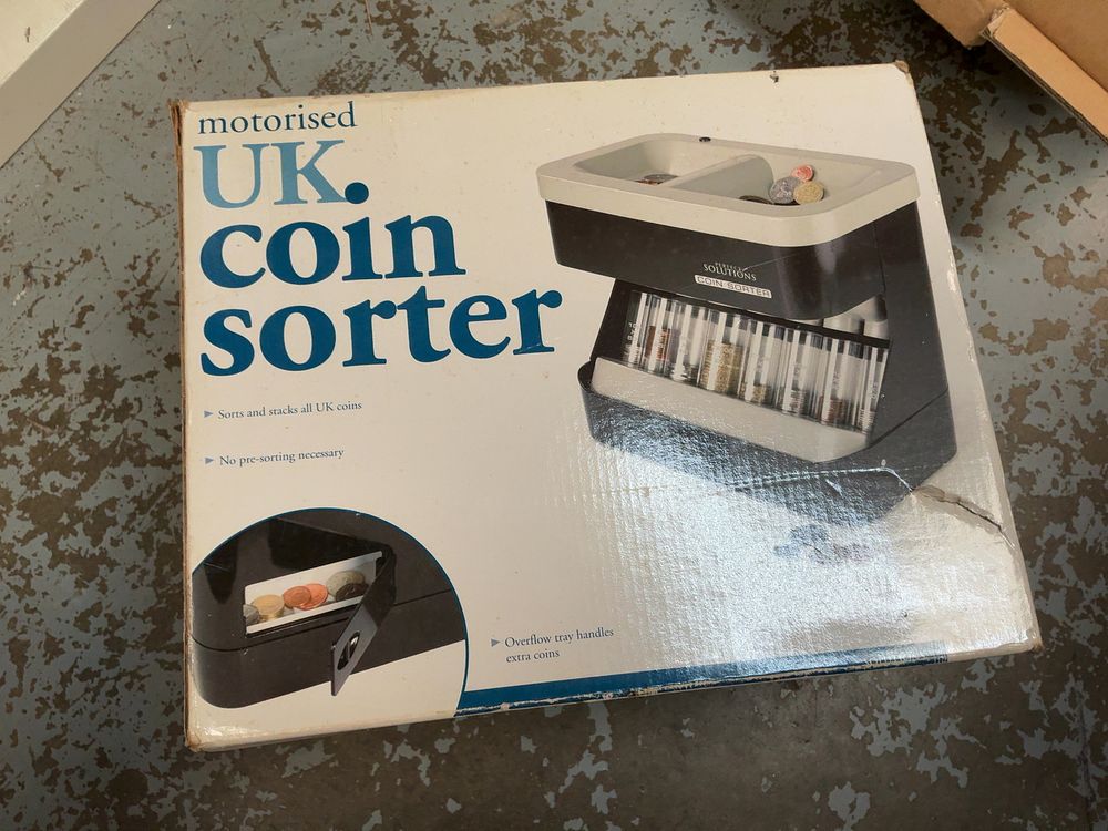 Lot 266: Motorised Perfect Solutions UK Coin Sorter and Stacker