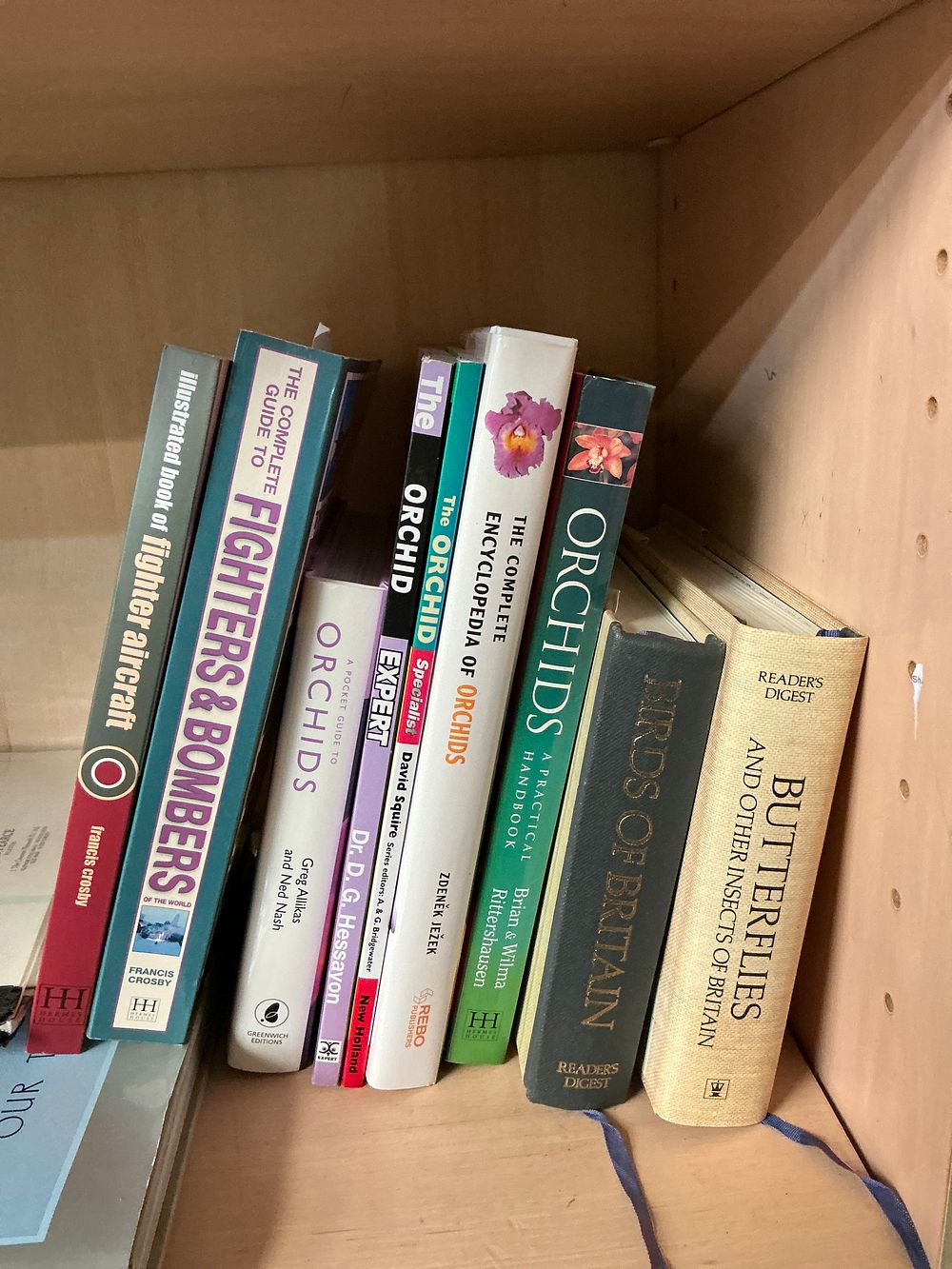 Lot 336: A Collection of Reference Books on Natural History and Aviation. Various Publishers. (DJ)