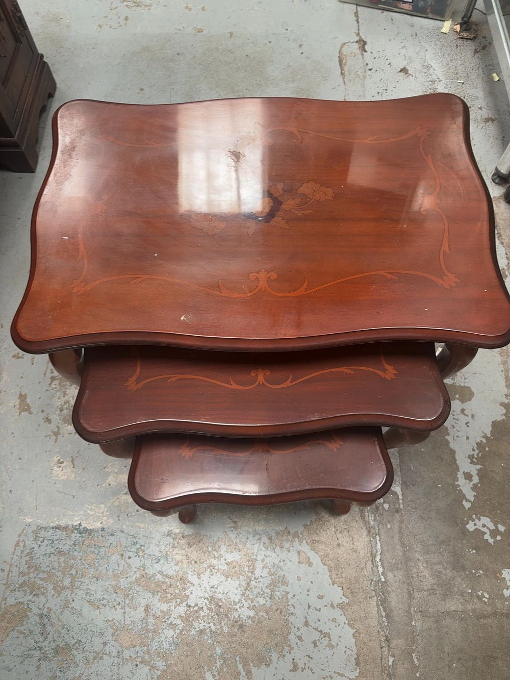 Lot 427: A Trio of Rococo Style Nesting Tables with Marquetry Inlay