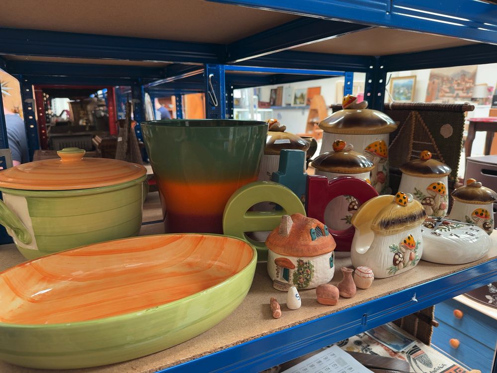 Lot 177: A Collection of Vintage Mushroom-Themed and Multi-Coloured Striped Ceramic Kitchenware and Decorative Items