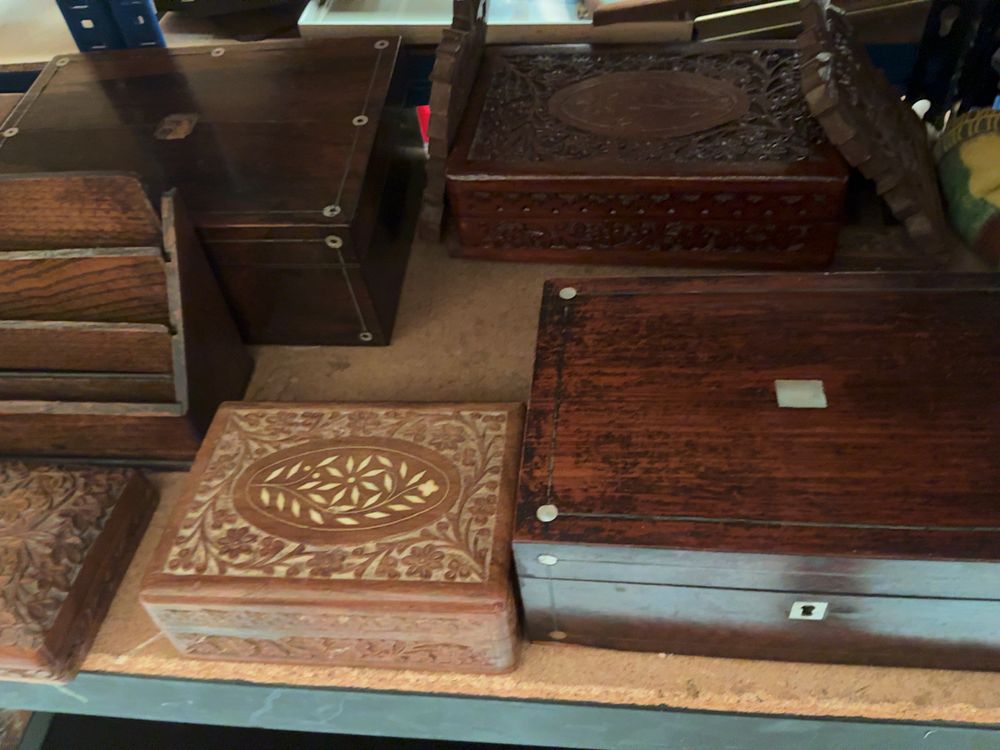 Lot 194: A Collection of Antique and Vintage Wooden Boxes and Desk Accessories