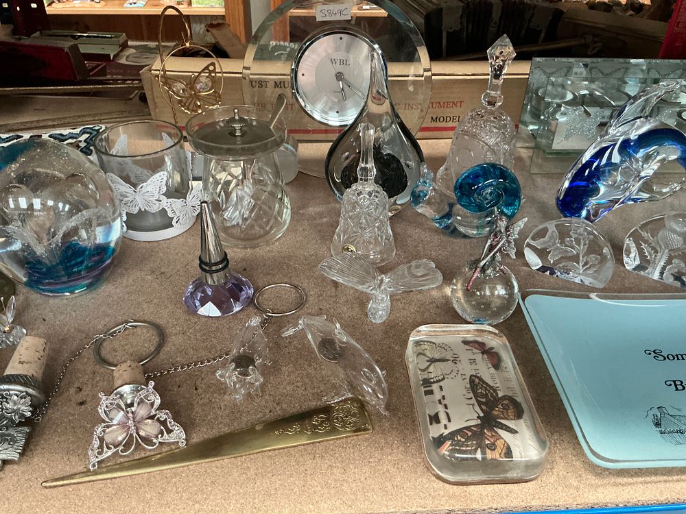 Lot 220: A Collection of Decorative Items including a George VI Silver Spirit Measure Art Glass and Metalware