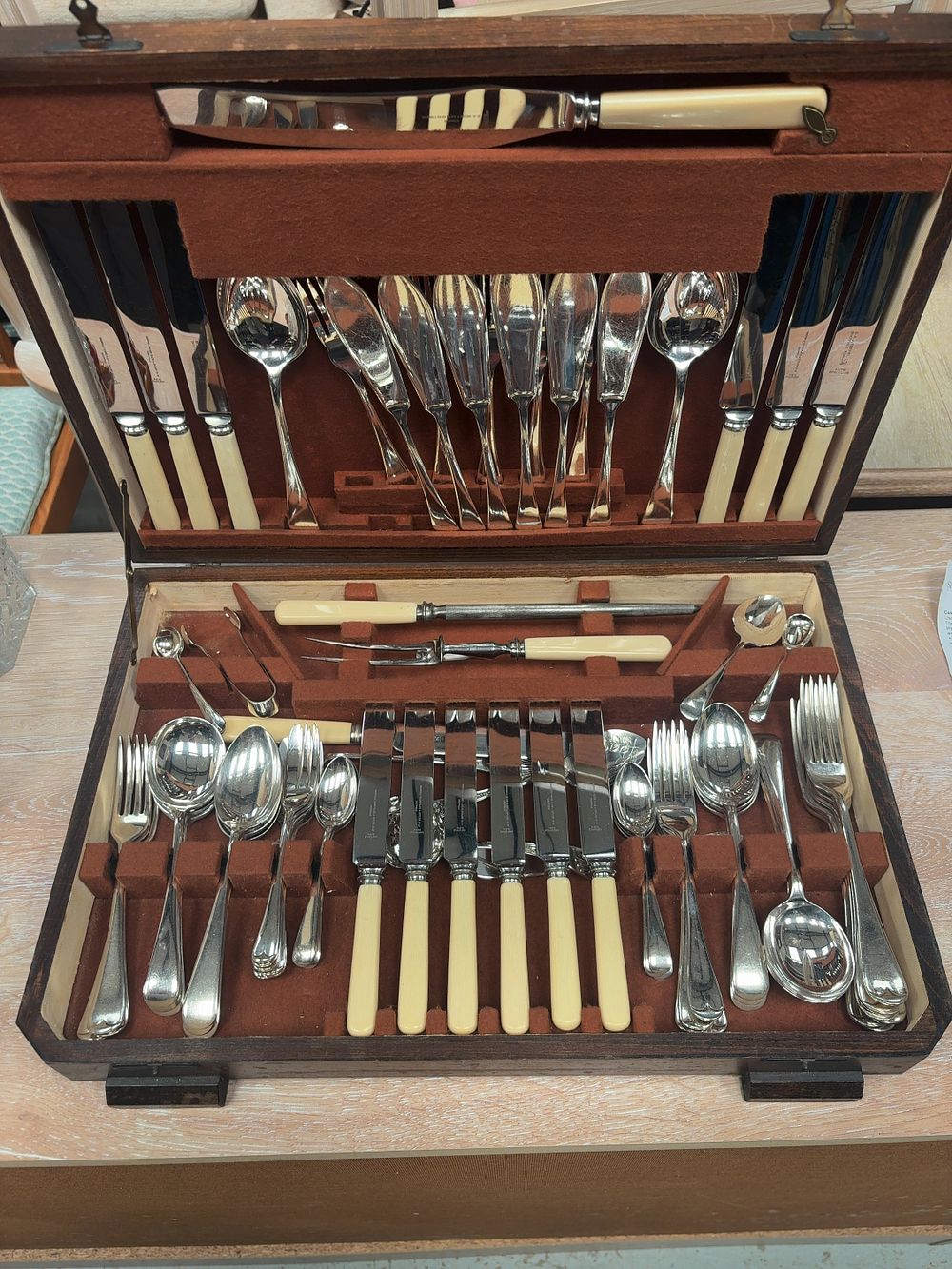 Lot 263: A Comprehensive Canteen of Silver-Plated and Stainless Steel Cutlery in the Kings Pattern