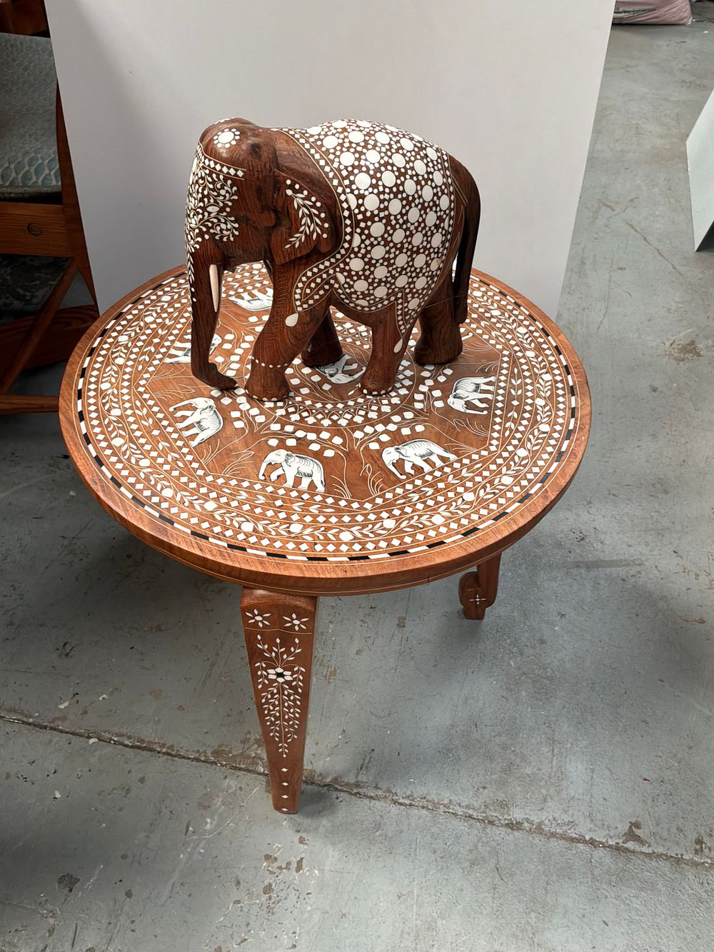 Lot 290: An Indian Inlaid Hardwood Side Table and Matching Elephant Figurine, Mid-20th Century