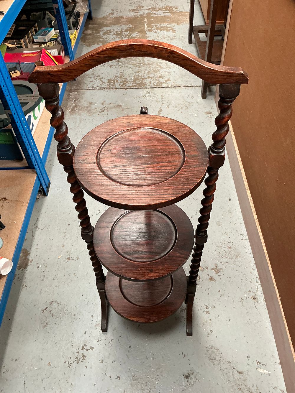 Lot 267: An English Oak Three-Tier Barley Twist Folding Cake Stand