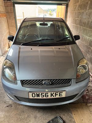 2007 Ford Fiesta Five-Door Hatchback SOLD AS SEEN SPARES OR REPAIRS. A Ford Fiesta five-door 