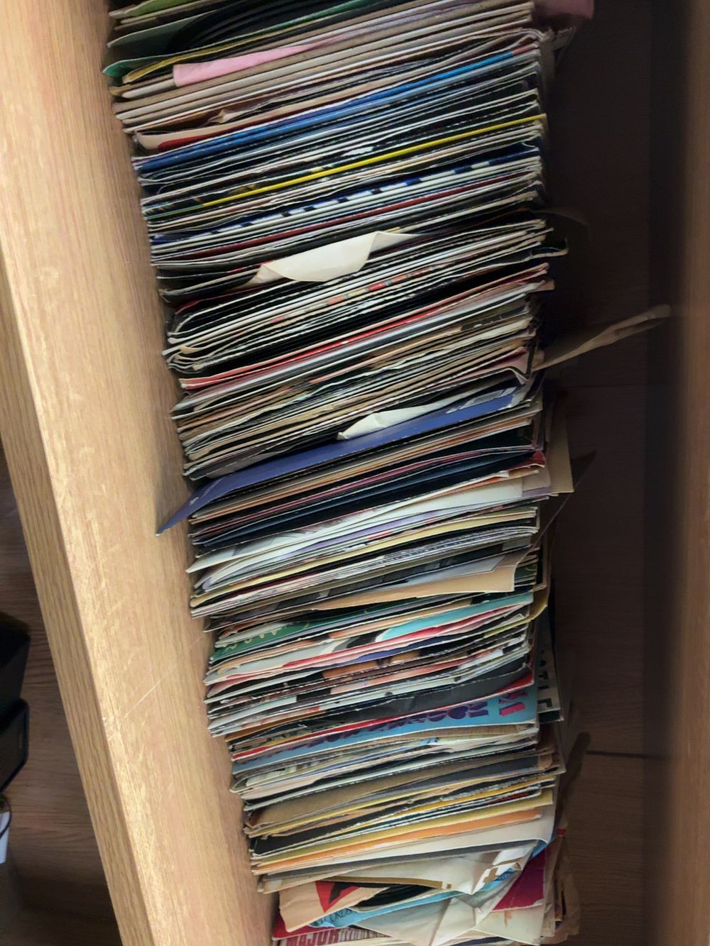 Lot 173: A Large Collection of Approximately 200+ Vinyl 7-inch Single Records