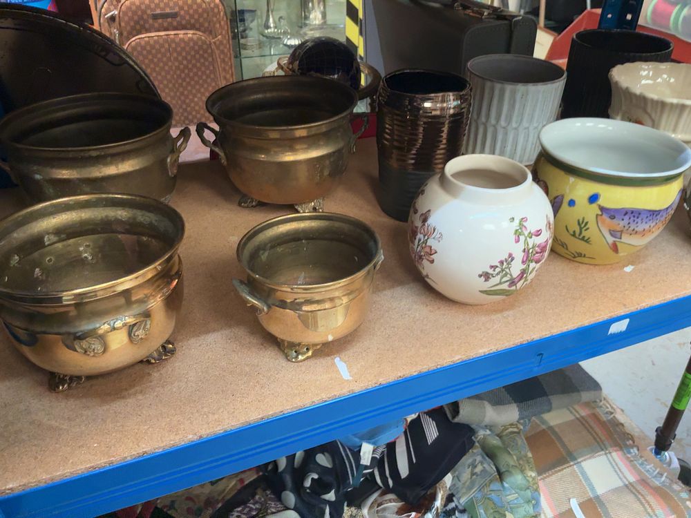 Lot 212: A Collection of Brass and Ceramic Decorative Jardinières and Planters