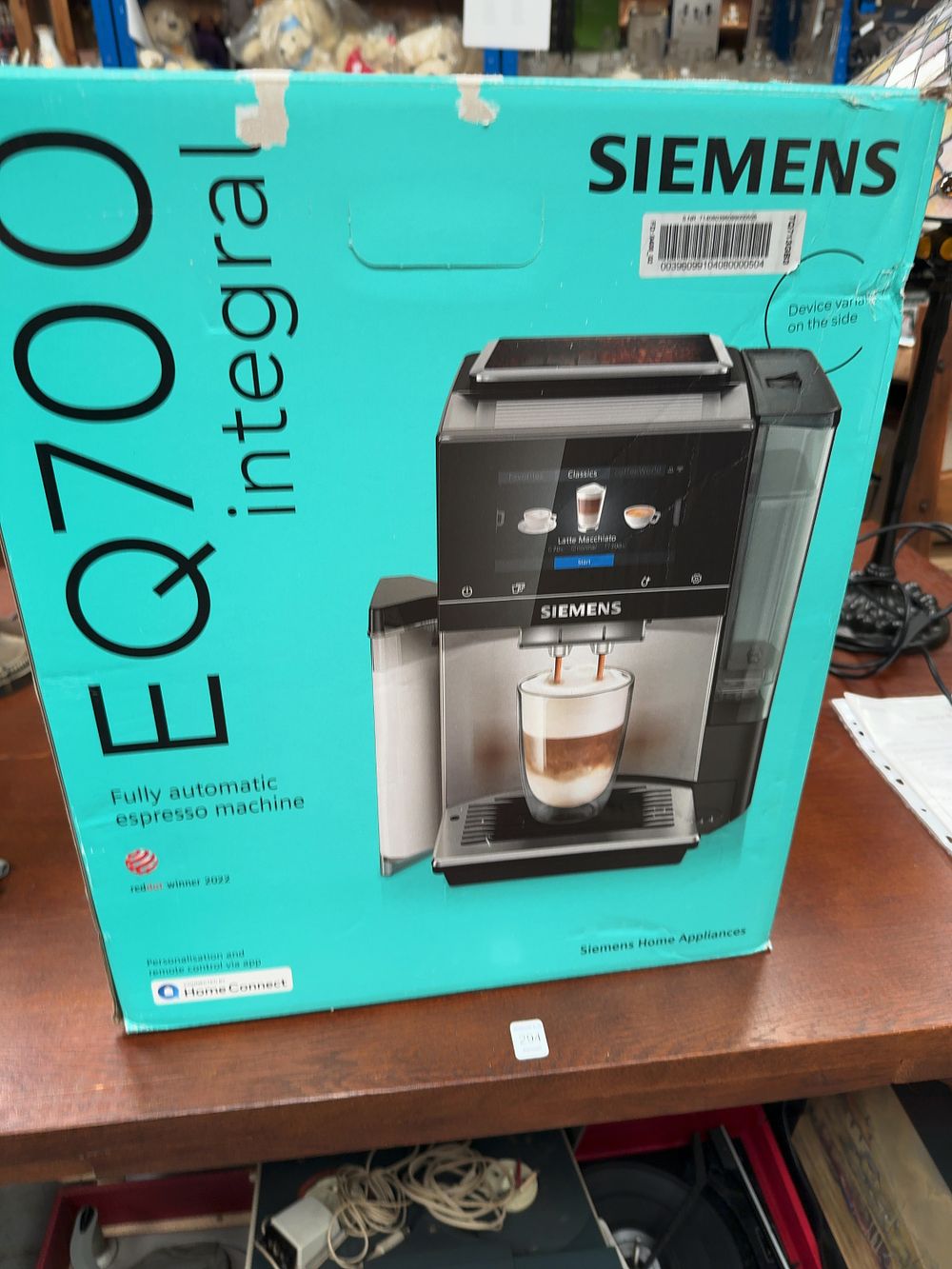 Lot 306: Siemens EQ700 Integral Fully Automatic Espresso Machine Model TQ713GB3