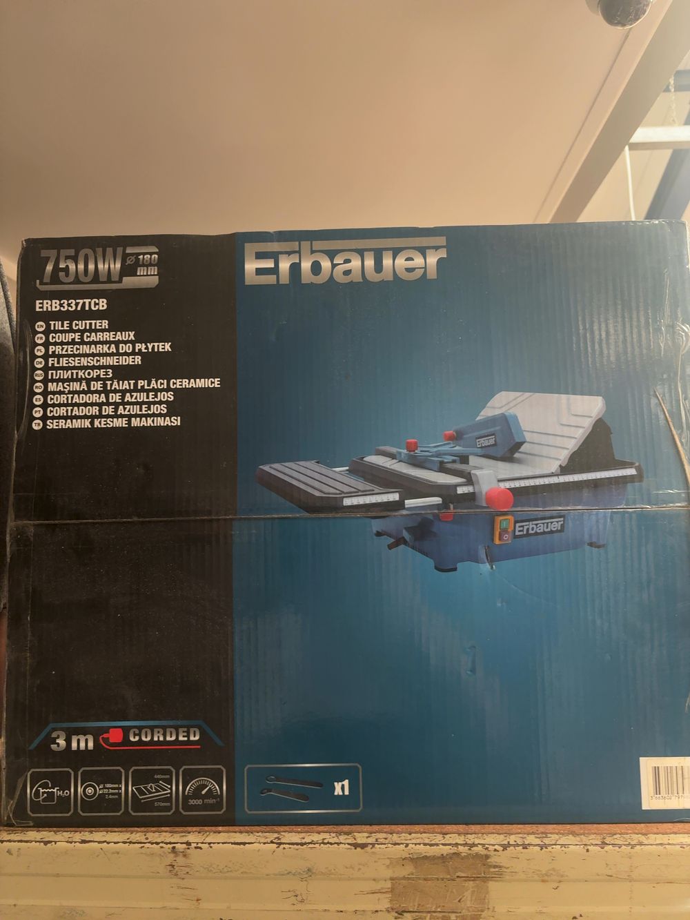 Lot 338: An Erbauer ERB337TCB 750W Corded Tile Cutter
