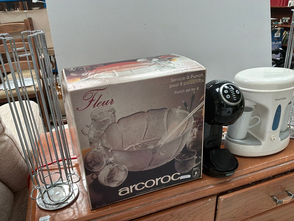 Lot 388: A Collection of Kitchen Beverage Appliances and Glassware Including an Arcoroc Fleur Punch Set