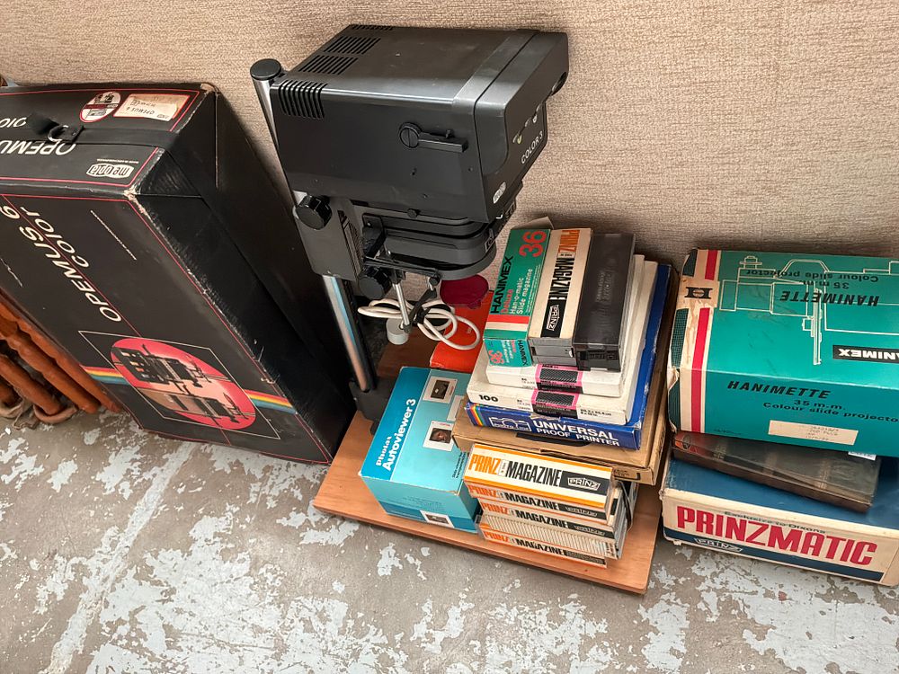 Lot 391: A Collection of Vintage Darkroom and Photographic Slide Equipment Including a Meopta Opemus 6 Enlarger