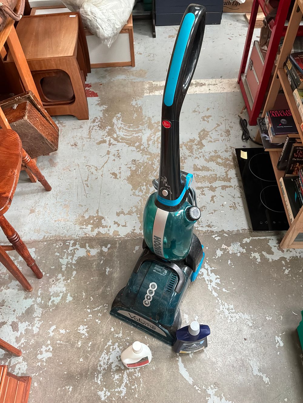 Lot 396: Hoover CleanJet Volume Upright Carpet Cleaner and Cleaning Solutions