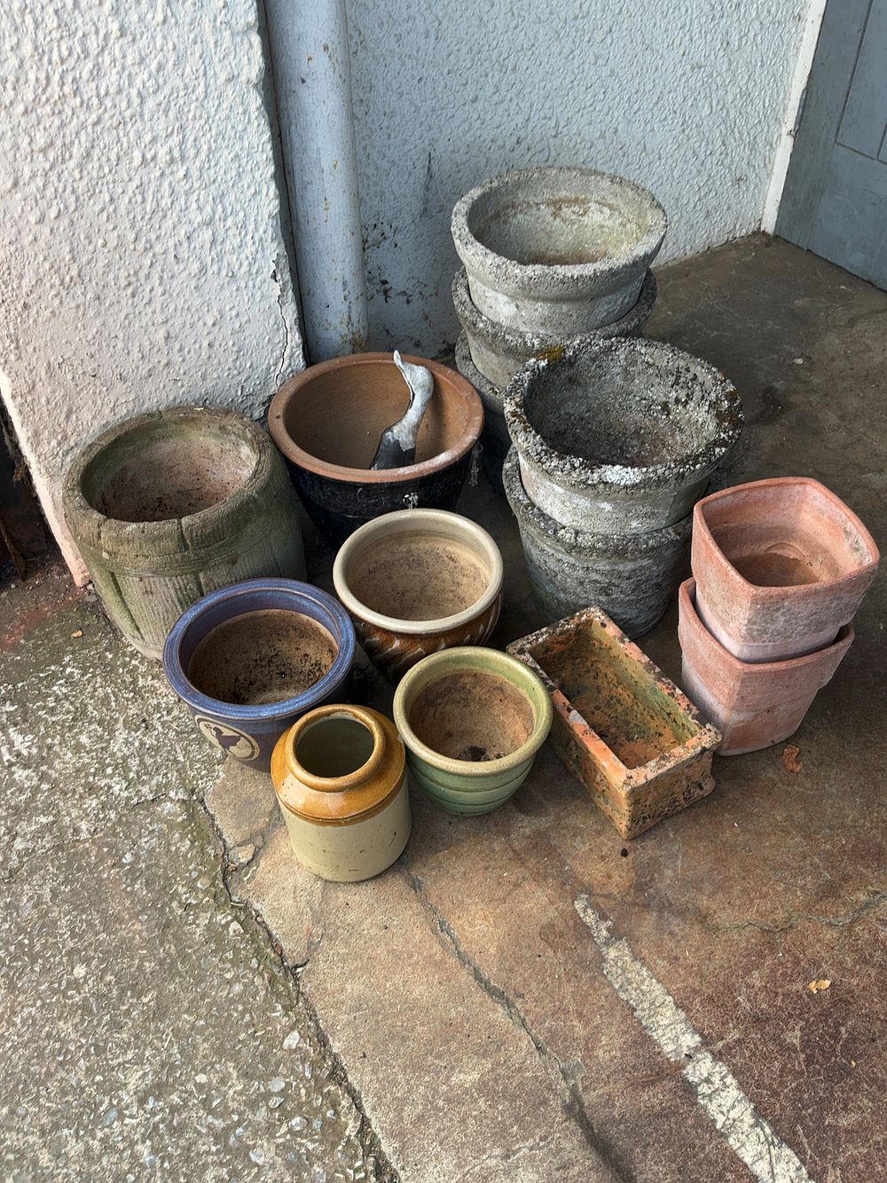 Lot 3: A Collection of Approximately Fourteen Garden Planters and One Decorative Ornament