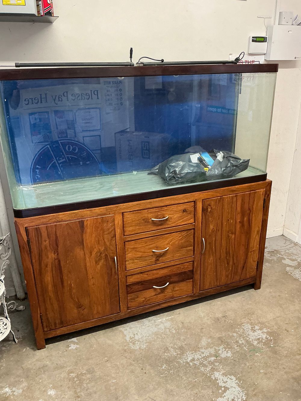 Lot 8: Large Bowfront Glass Aquarium on Solid Sheesham Hardwood Cabinet with Fluval FX5 External Filter and Accessories