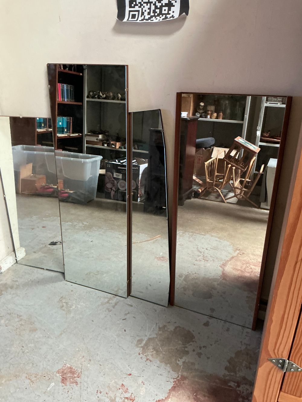 Lot 461: Four Mid-Century Modern Wall Mirrors