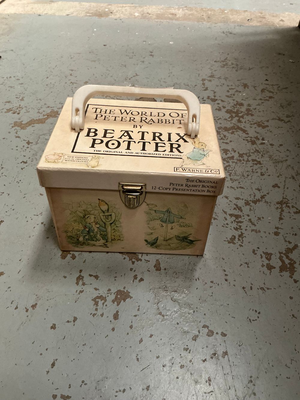 Lot 176: Potter, Beatrix. The World of Peter Rabbit. F. Warne & Co., c. 1987. A 12-Volume Set (DJ)