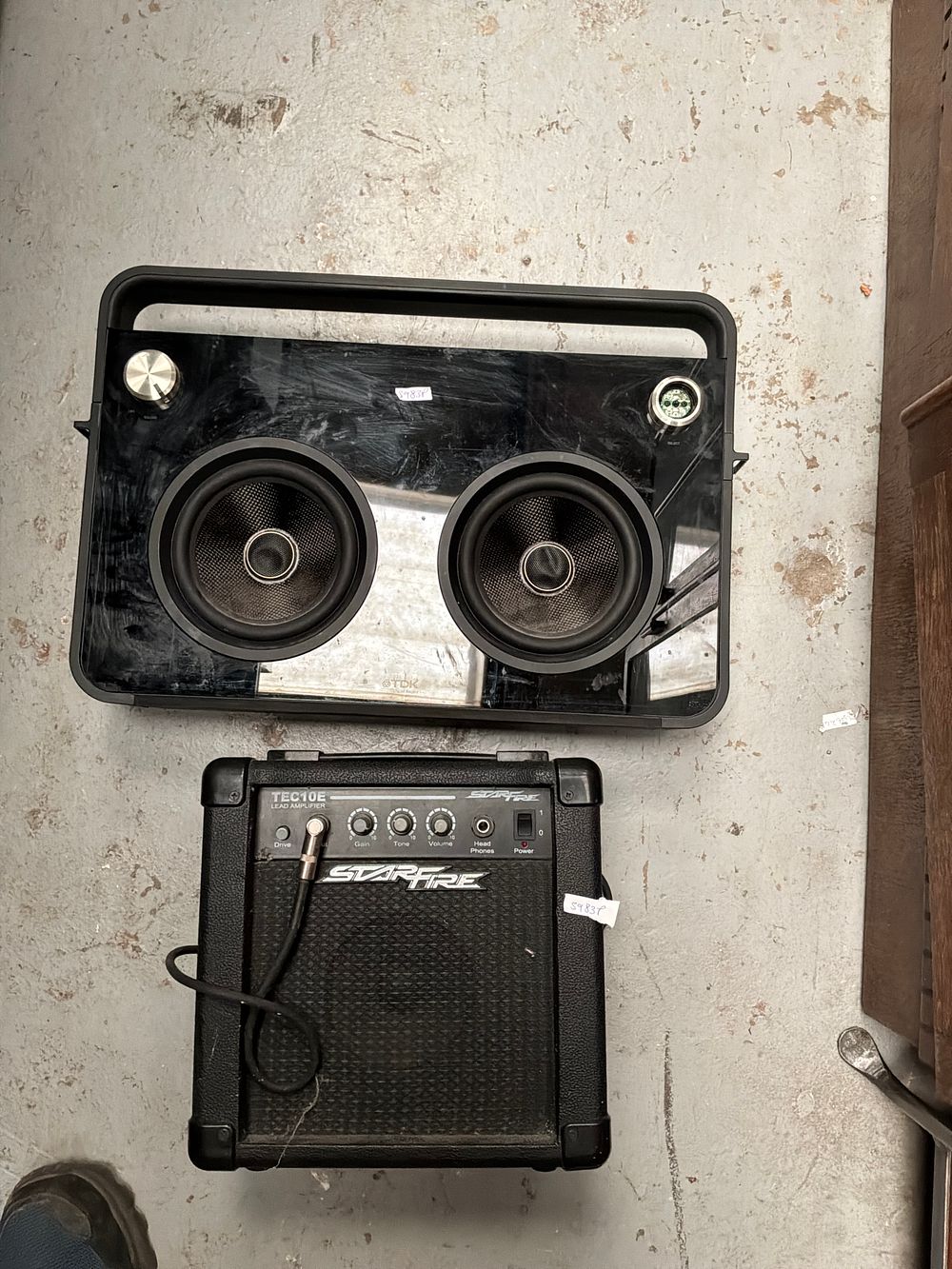 Lot 289: Two Items of Audio Equipment Comprising a TDK ETP68102BLK Boombox and a Starfire TEC10E Guitar Amplifier