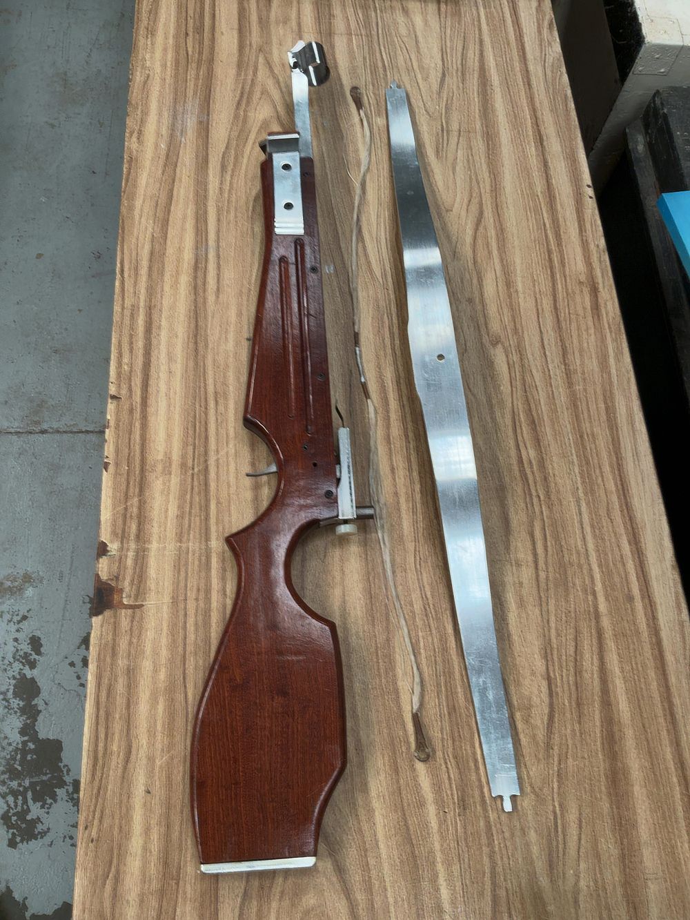 Lot 395: A Professional Target Crossbow with Sculpted Hardwood Stock