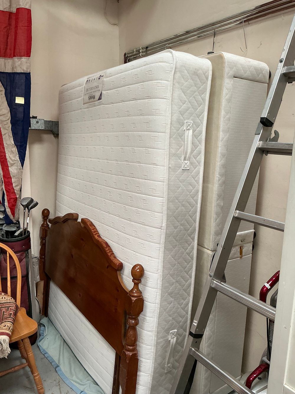 Lot 477: A Myer's Visco Deluxe King Size Divan Bed Set and Wooden Headboard