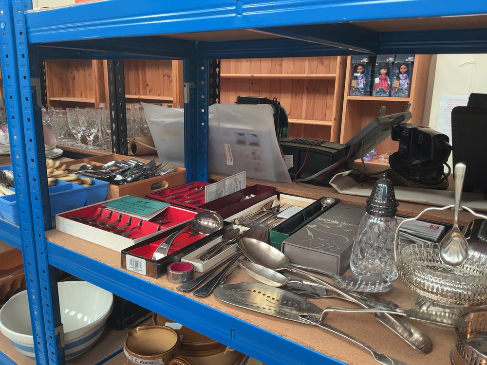 Lot 171: A collection of Arthur Price and assorted silver-plated cutlery and plated ware