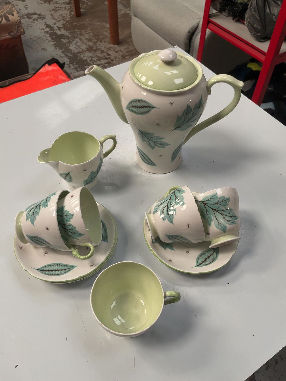 Lot 211: A Twelve-Piece Shelley Fine Bone China Coffee Service in Pattern 13845